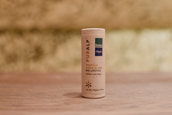 Pro­po­lis & Rin­gel­blu­me Bio-Lip­s­tick 1