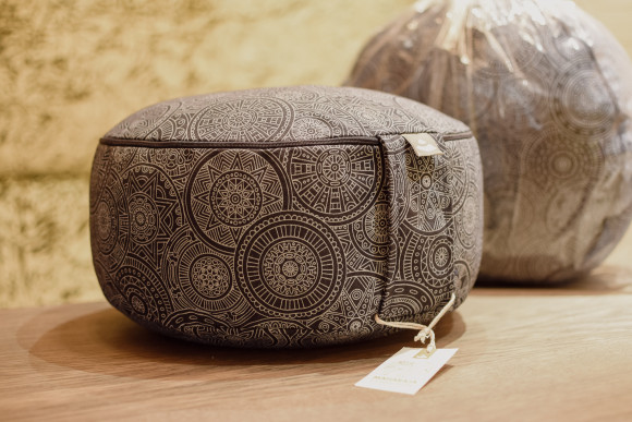 Yogakissen mit Dinkelfüllung 2