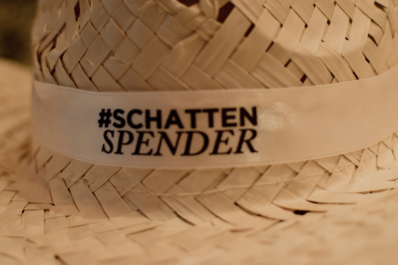 HUBERTUS Schattenspender 1